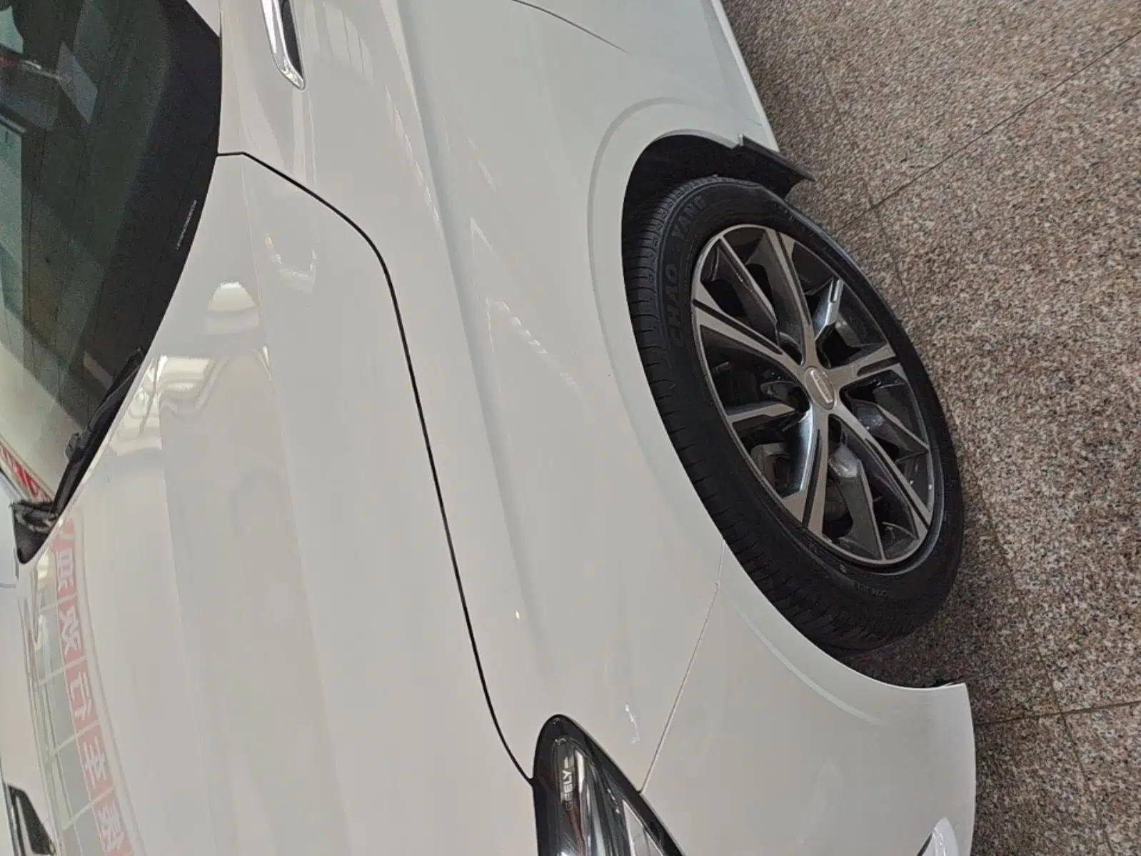 Geely Auto Emgrand 2022 4th Generation 1.5L CVT Luxury Model — миниатюра 10