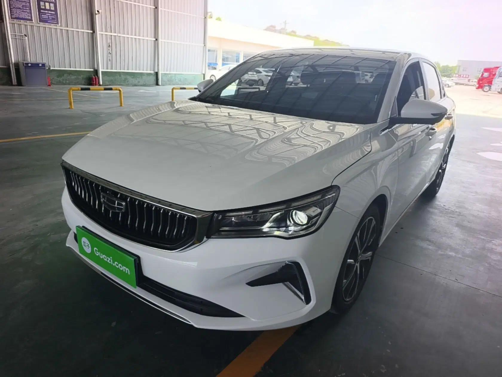 Geely Auto Emgrand 2022 4th Generation 1.5L CVT Flagship Model — миниатюра 1