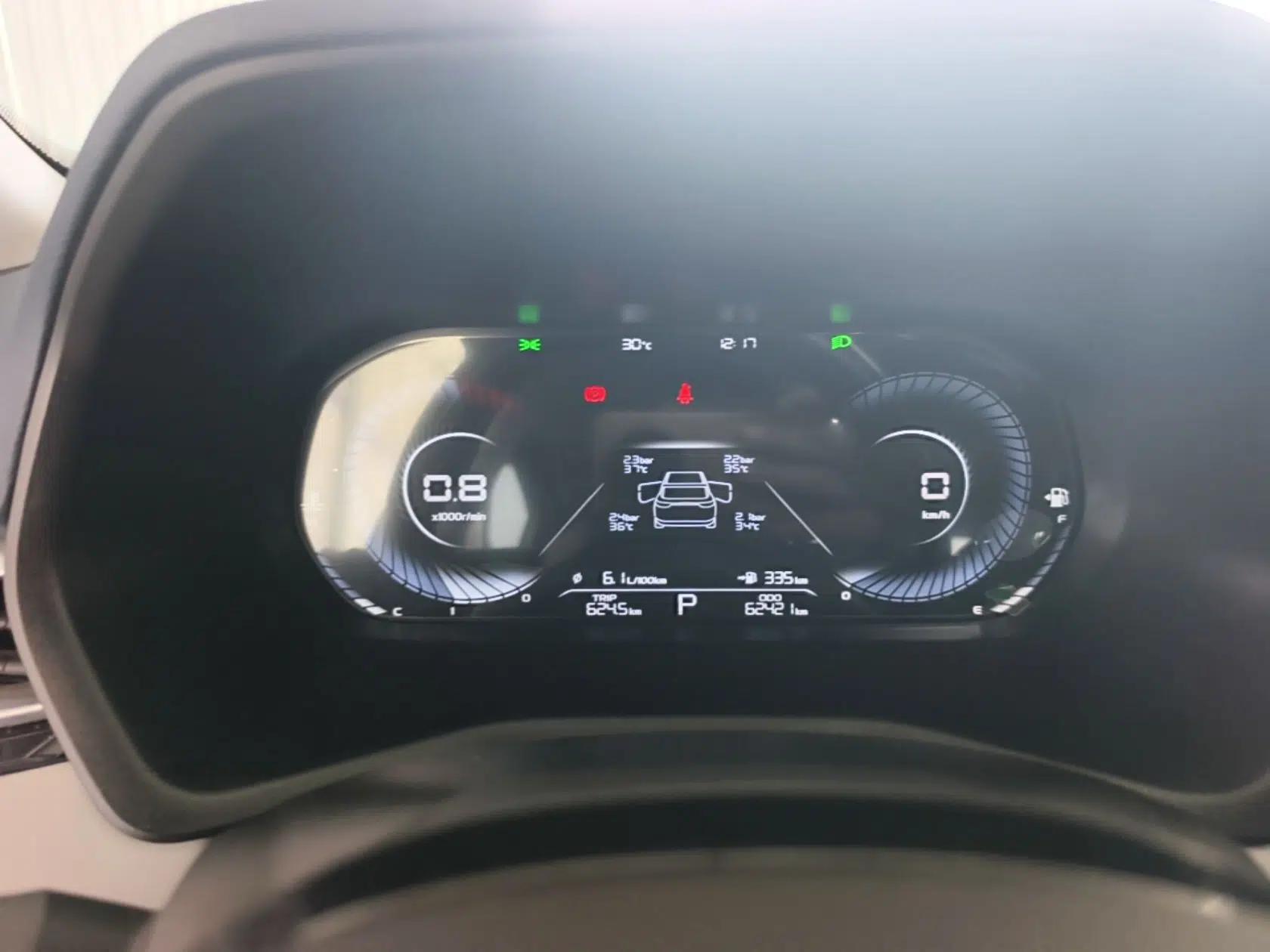 Geely Auto Emgrand 2022 4th Generation 1.5L CVT Flagship Model — миниатюра 14