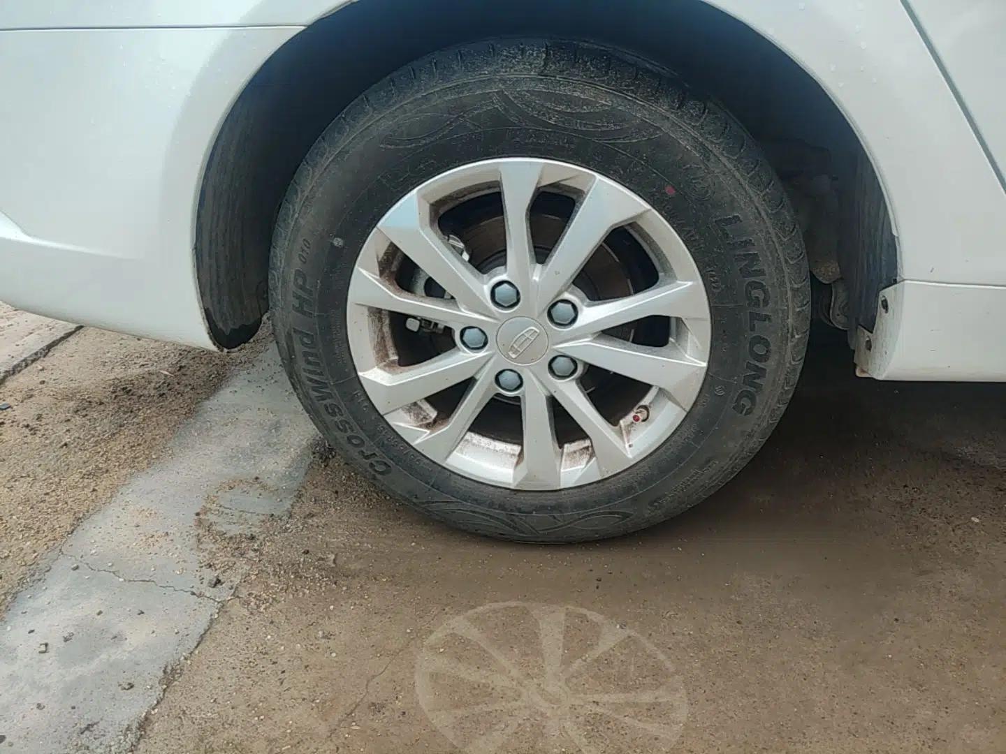 Geely Auto Emgrand 2021 UP 1.5L CVT Comfort Model — миниатюра 16
