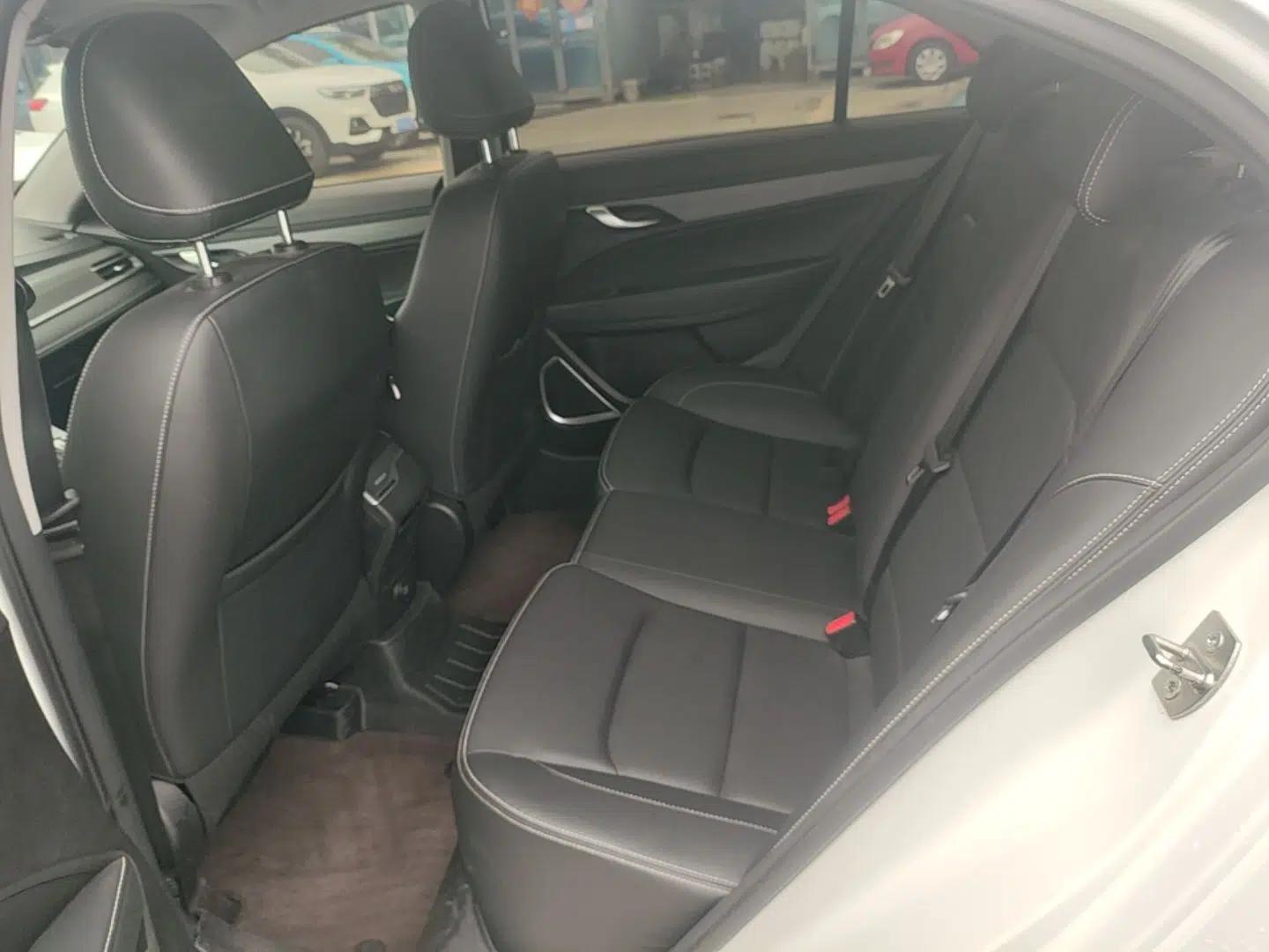 Geely Auto Emgrand 2021 UP 1.5L CVT Comfort Model — миниатюра 25
