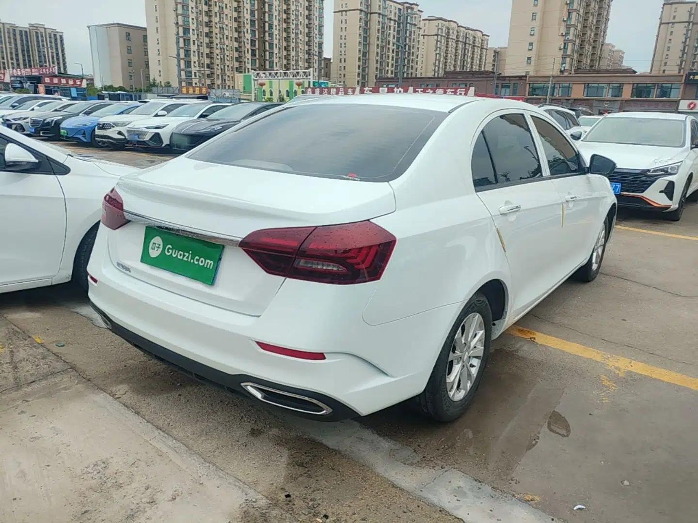 Geely Auto Emgrand 2021 UP 1.5L CVT Comfort Model — миниатюра 6