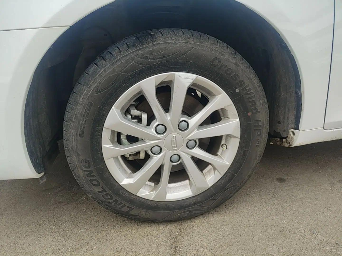 Geely Auto Emgrand 2021 UP 1.5L CVT Comfort Model — миниатюра 10