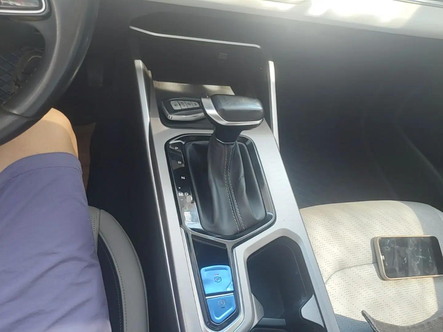 Geely Auto Emgrand 2022 4th Generation 1.5L CVT Flagship Model — миниатюра 16