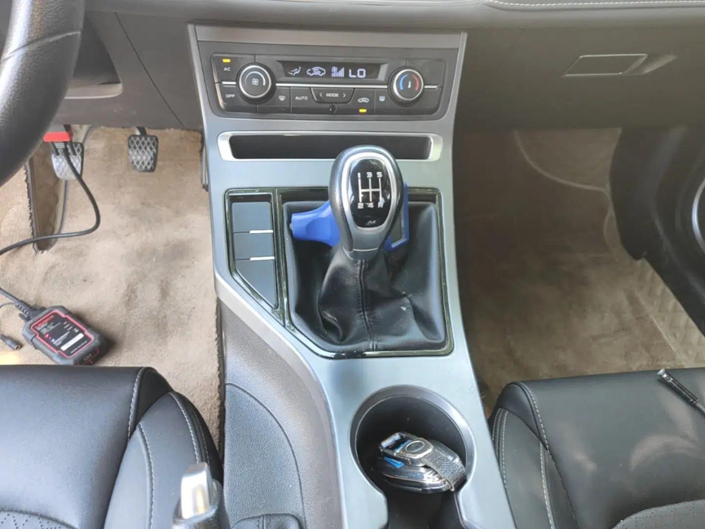 Geely Auto Emgrand 2021 UP 1.5L Manual Luxury Model — миниатюра 16