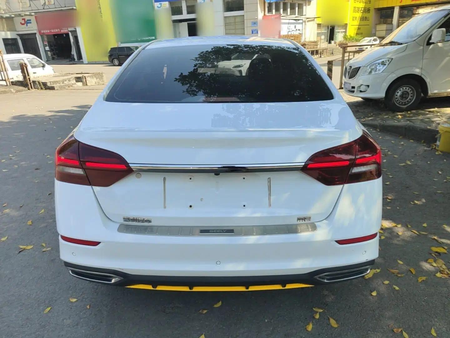 Geely Auto Emgrand 2021 UP 1.5L Manual Luxury Model — миниатюра 5