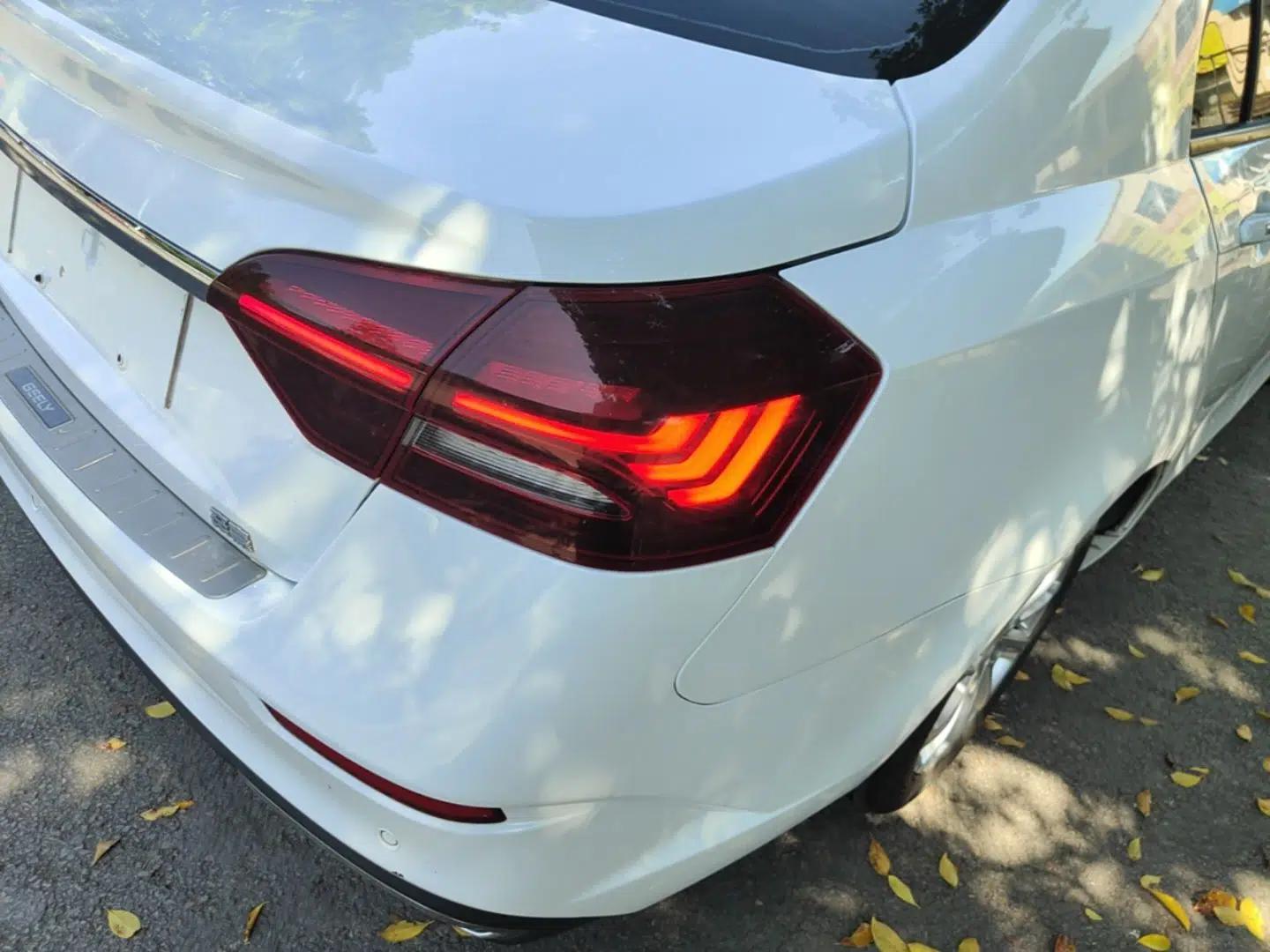 Geely Auto Emgrand 2021 UP 1.5L Manual Luxury Model — миниатюра 9