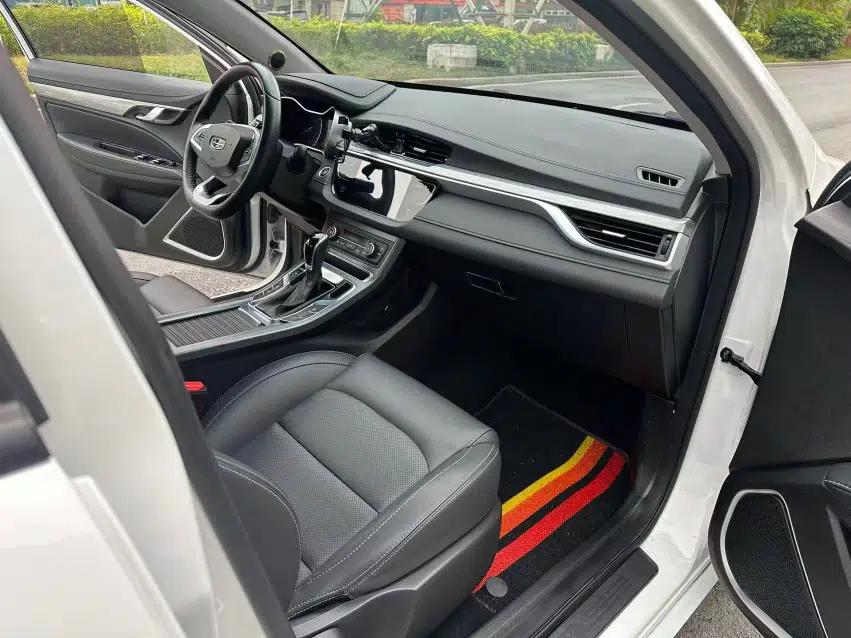 Geely Auto Emgrand 2019 Leading Edition 1.5L CVT Luxury Model China VI Standard — миниатюра 32