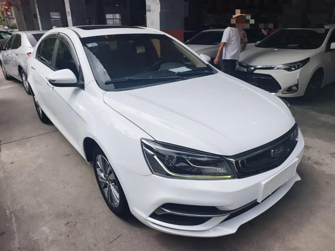 Geely Auto Emgrand 2018 1.5L CVT Upward Connect Edition — миниатюра 3