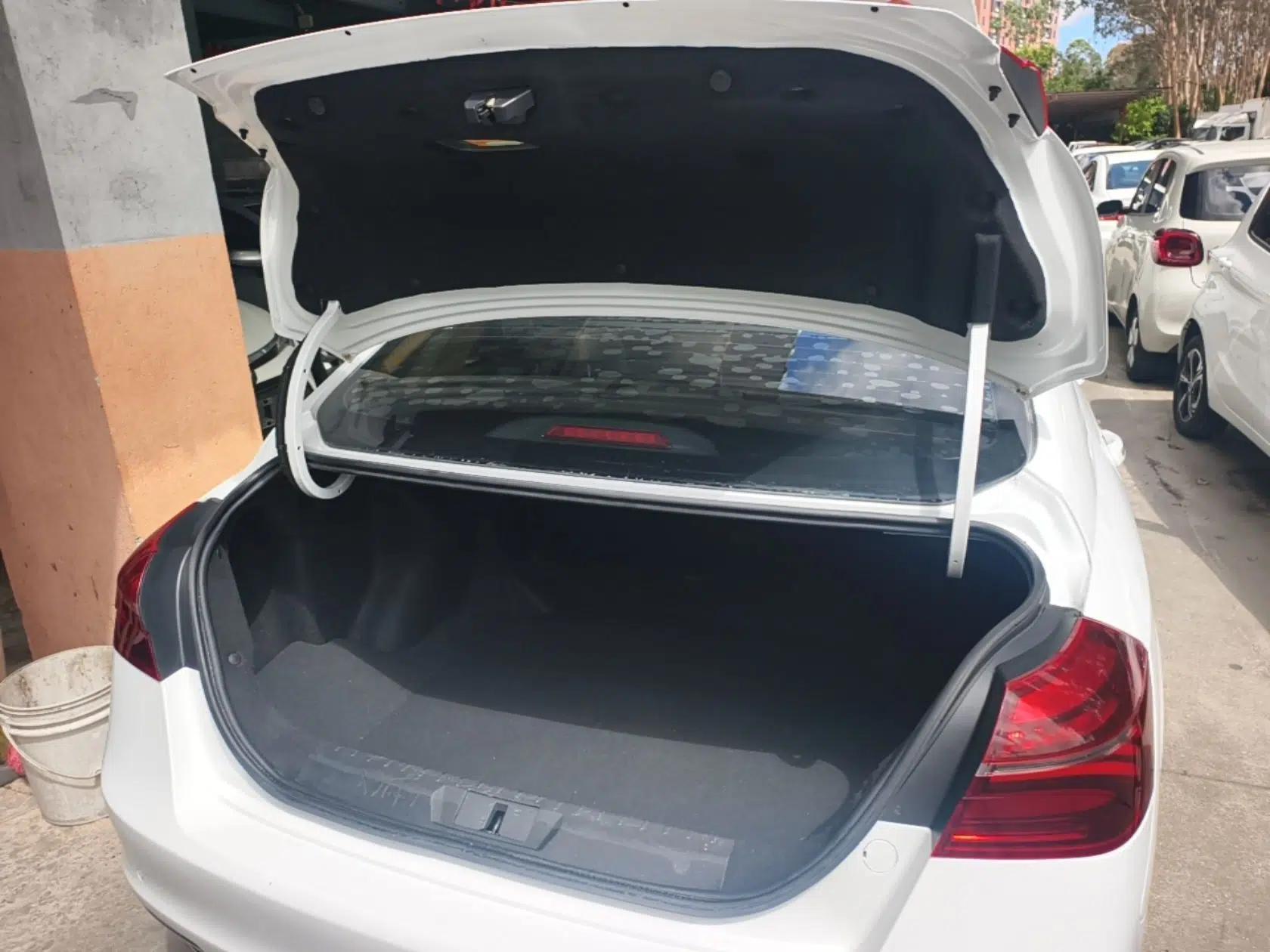 Geely Auto Emgrand 2018 1.5L CVT Upward Connect Edition — миниатюра 22