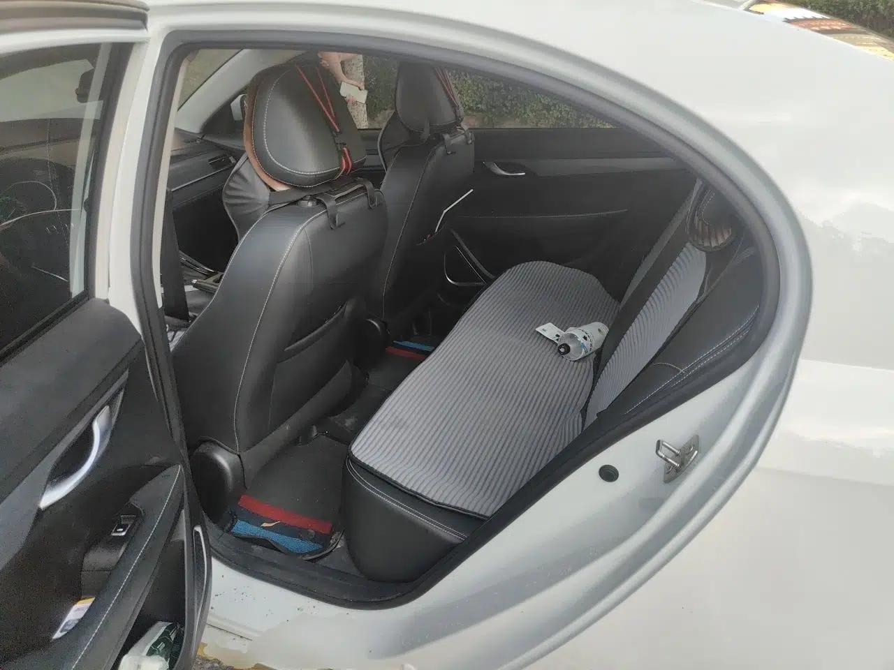 Geely Auto Emgrand 2021 UP 1.5L CVT Comfort Model — миниатюра 17