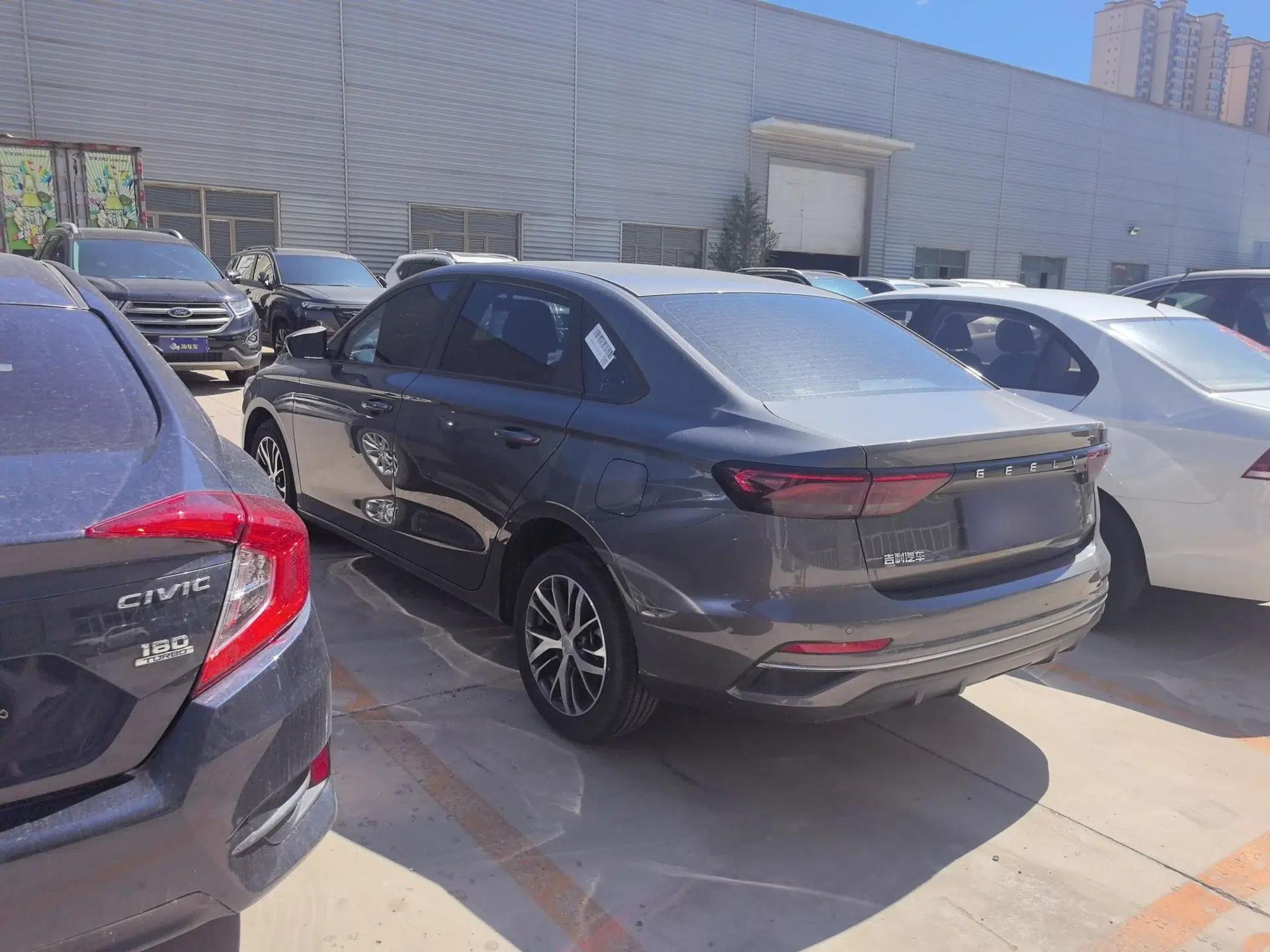 Geely Auto Emgrand 2023 4th Generation Champion Edition 1.5L CVT Luxury Model — миниатюра 3