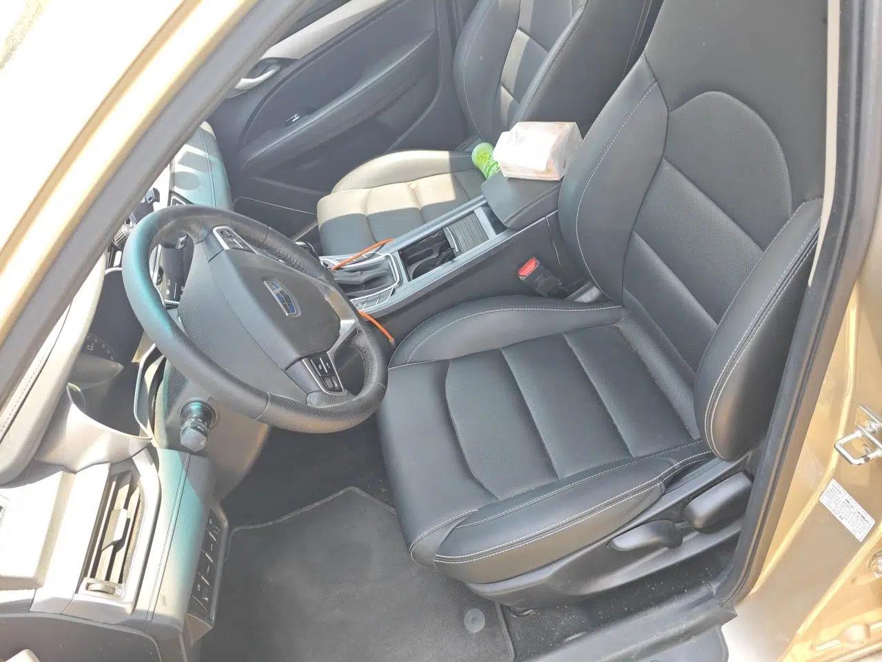 Geely Auto Emgrand 2018 1.5L CVT Upward Connect Edition — миниатюра 15