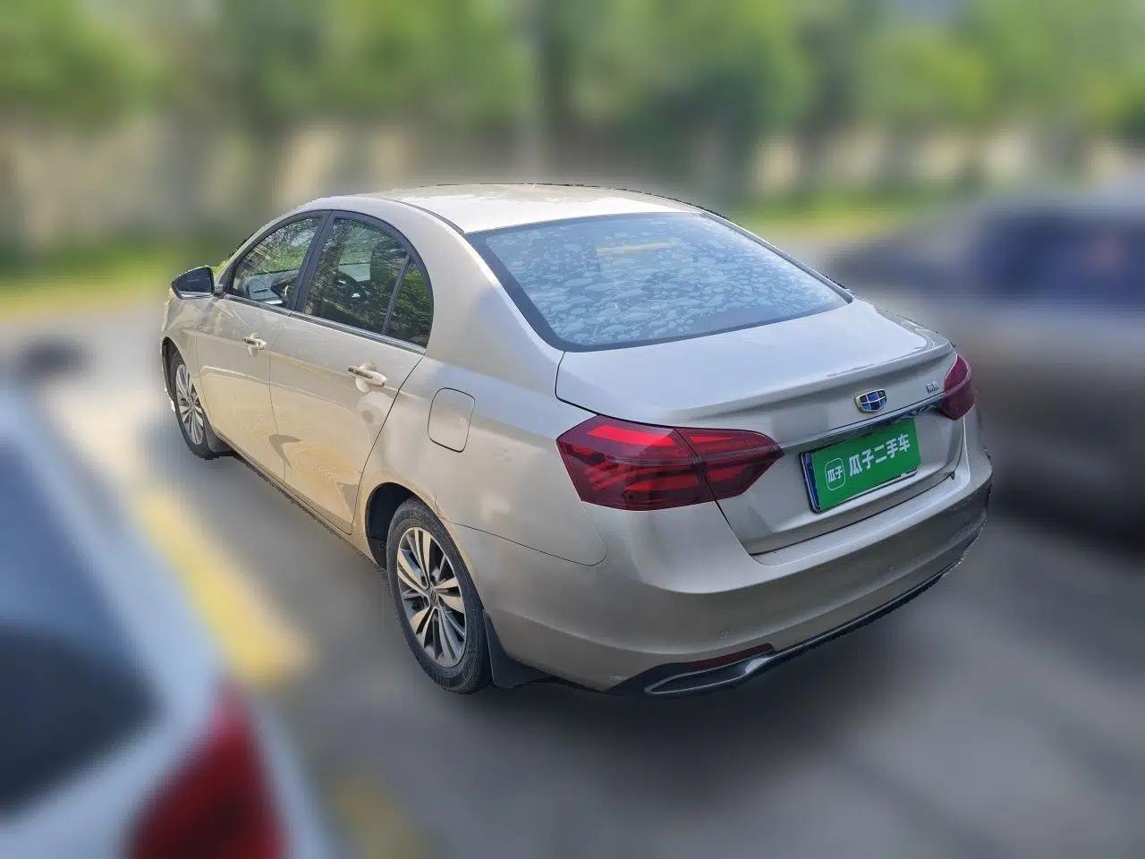 Geely Auto Emgrand 2018 1.5L CVT Upward Connect Edition — миниатюра 4