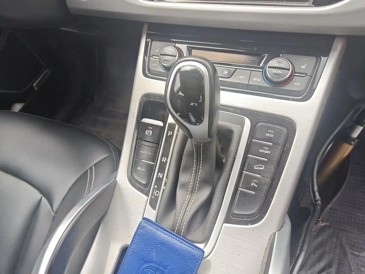 Geely Auto Emgrand X7 Sport 2016 1.8TD Automatic Smart Model — миниатюра 14