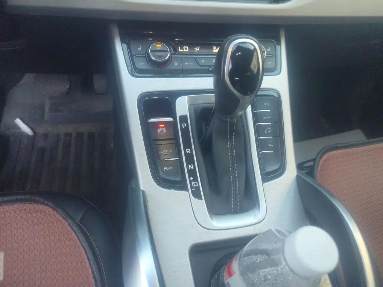 Geely Auto Emgrand X7 Sport 2016 1.8TD Automatic Smart Model — миниатюра 14
