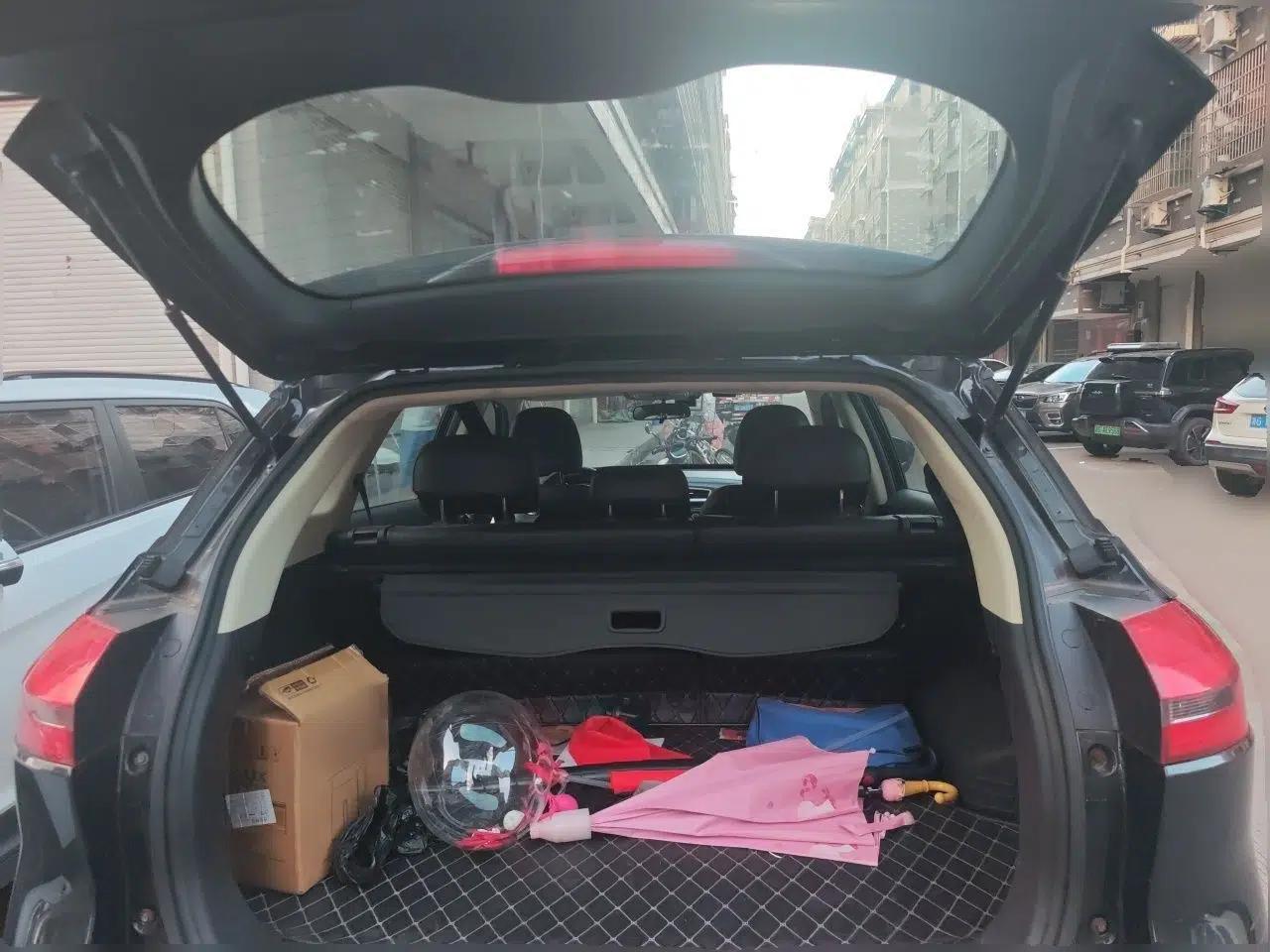 Geely Auto Emgrand X7 Sport 2016 1.8TD Automatic Smart Connectivity Version — миниатюра 16