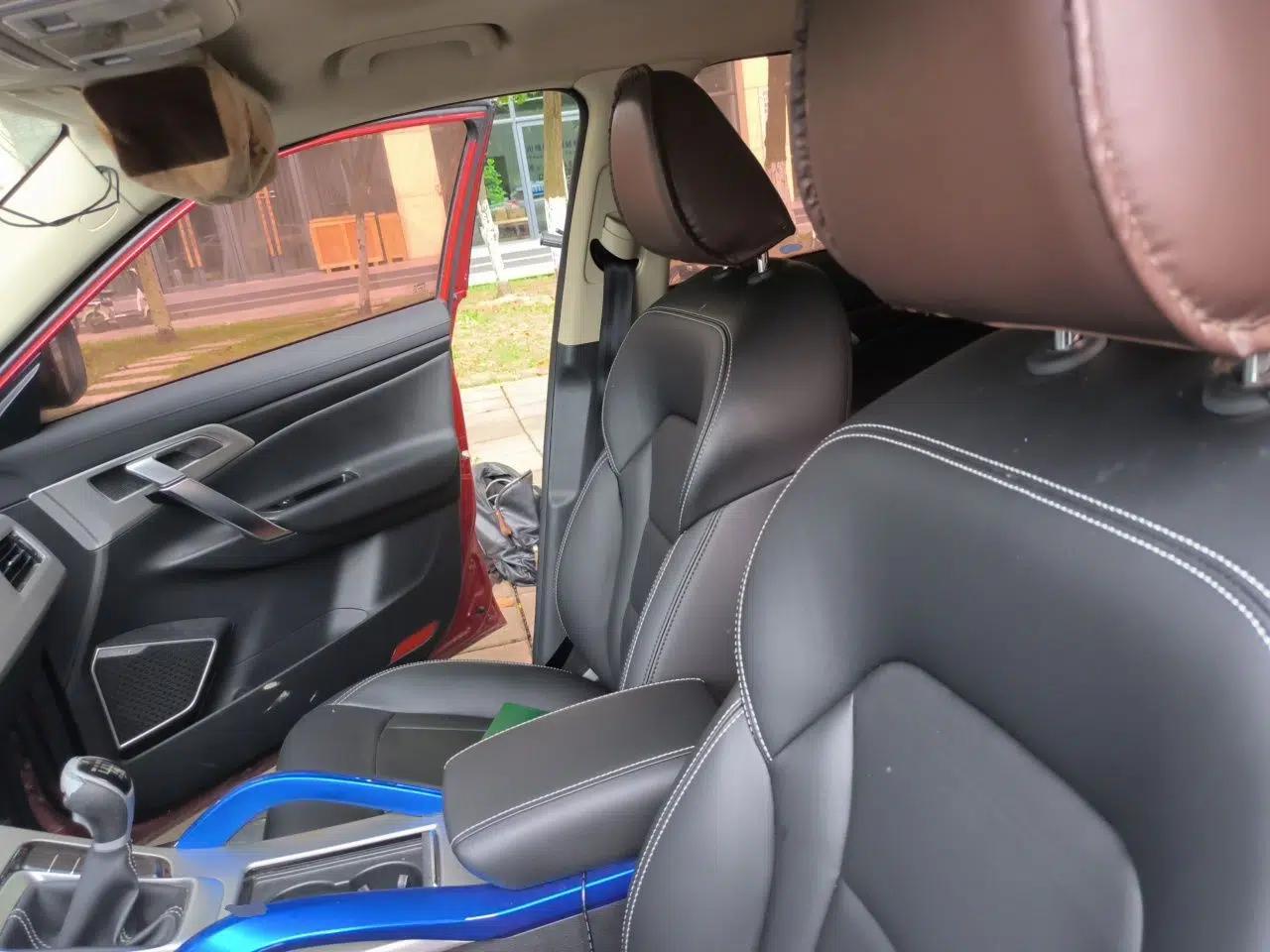 Geely Auto Emgrand X7 Sport 2016 2.0L Manual Smart Connect Version — миниатюра 15