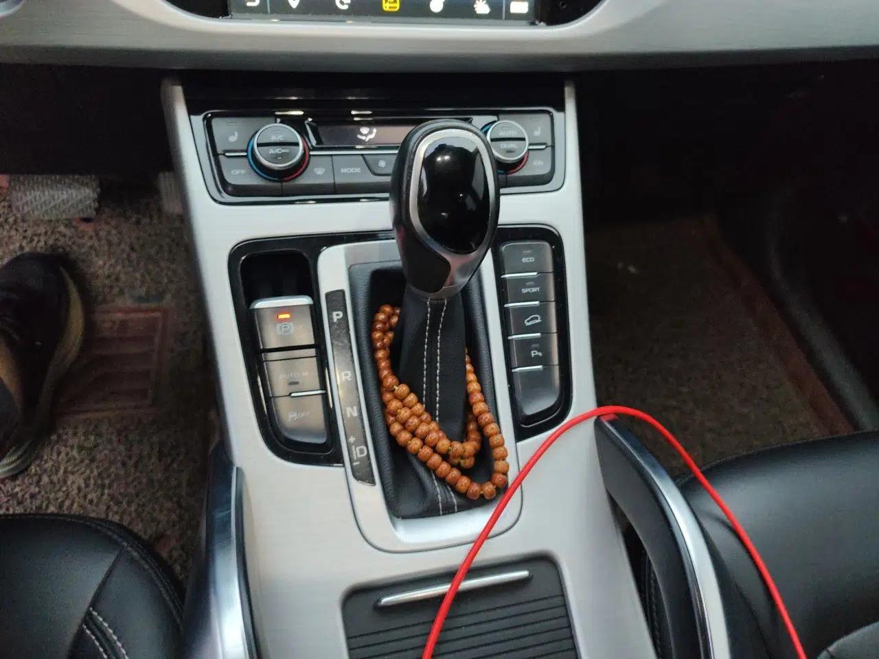 Geely Auto Emgrand X7 Sport 2016 1.8TD Automatic Smart Model — миниатюра 14
