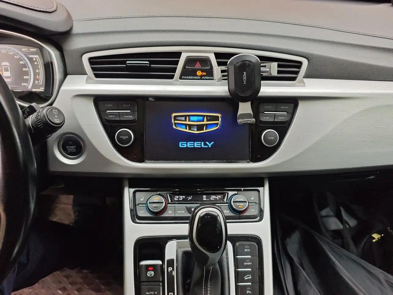 Geely Auto Emgrand X7 Sport 2016 1.8TD Automatic Smart Model — миниатюра 13