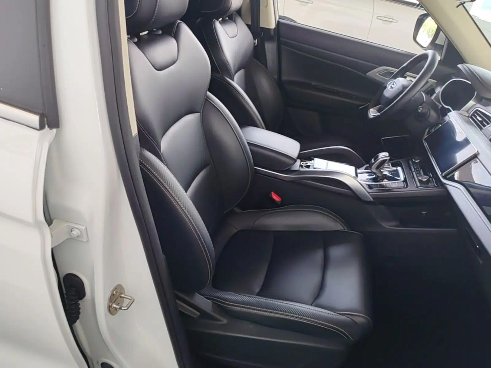 Geely Auto Emgrand X7 Sport 2021 Million Edition 1.8TD DCT Two-Wheel Drive Luxury Model — миниатюра 19