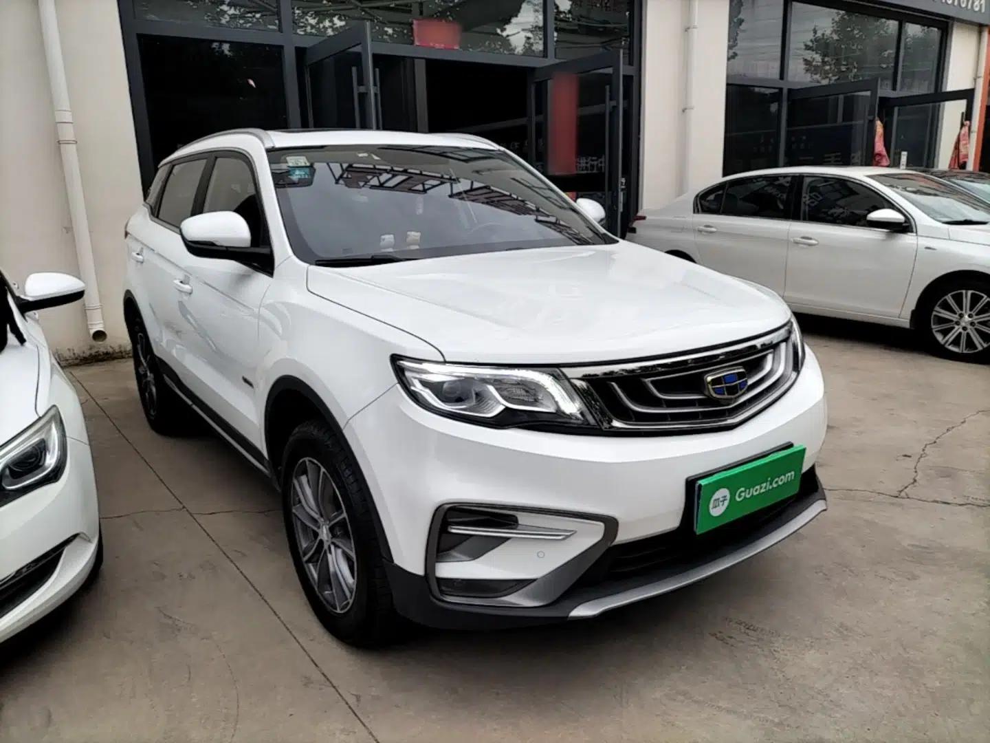 Geely Auto Emgrand X7 Sport 2018 1.8TD Automatic Two-Wheel Drive Smart Connect 4G Internet Edition — миниатюра 3