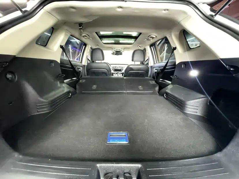 Geely Auto Emgrand X7 Sport 2016 1.8TD Automatic Smart Model — миниатюра 16