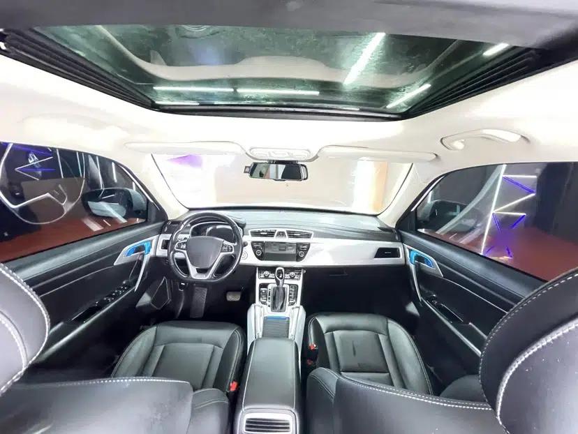Geely Auto Emgrand X7 Sport 2016 1.8TD Automatic Smart Model — миниатюра 10