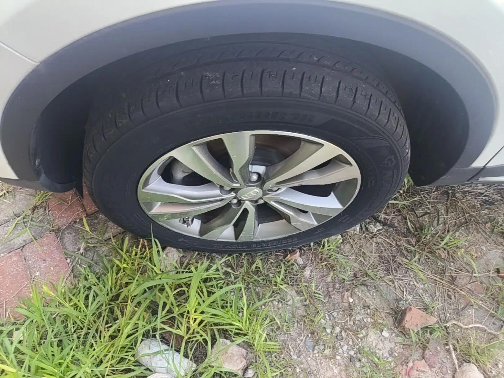 Geely Auto Emgrand X7 Sport 2016 1.8TD Automatic Smart Model — миниатюра 10