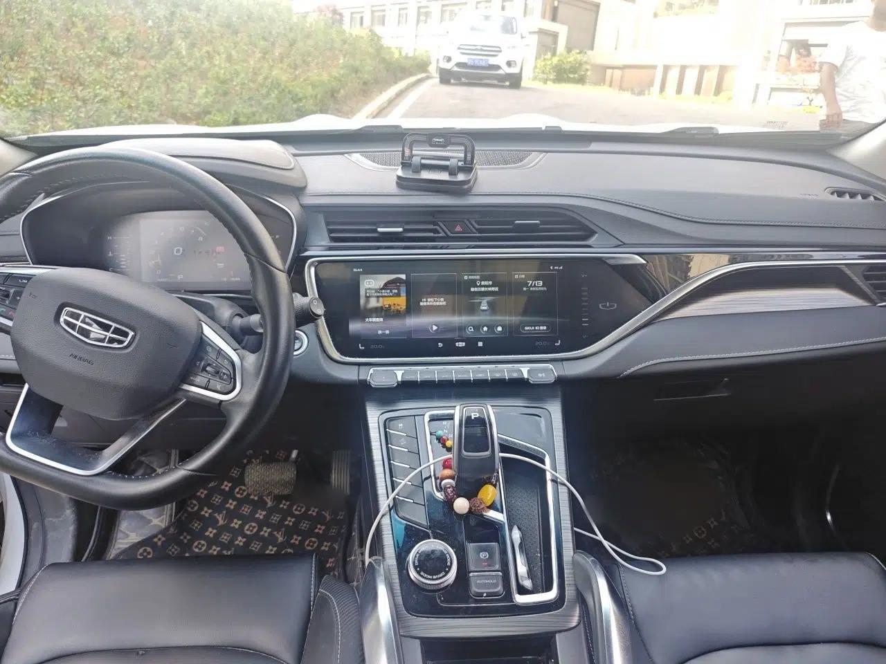 Geely Auto Emgrand X7 Sport 2020 1.5TD Automatic Smart Connect PRO — миниатюра 9