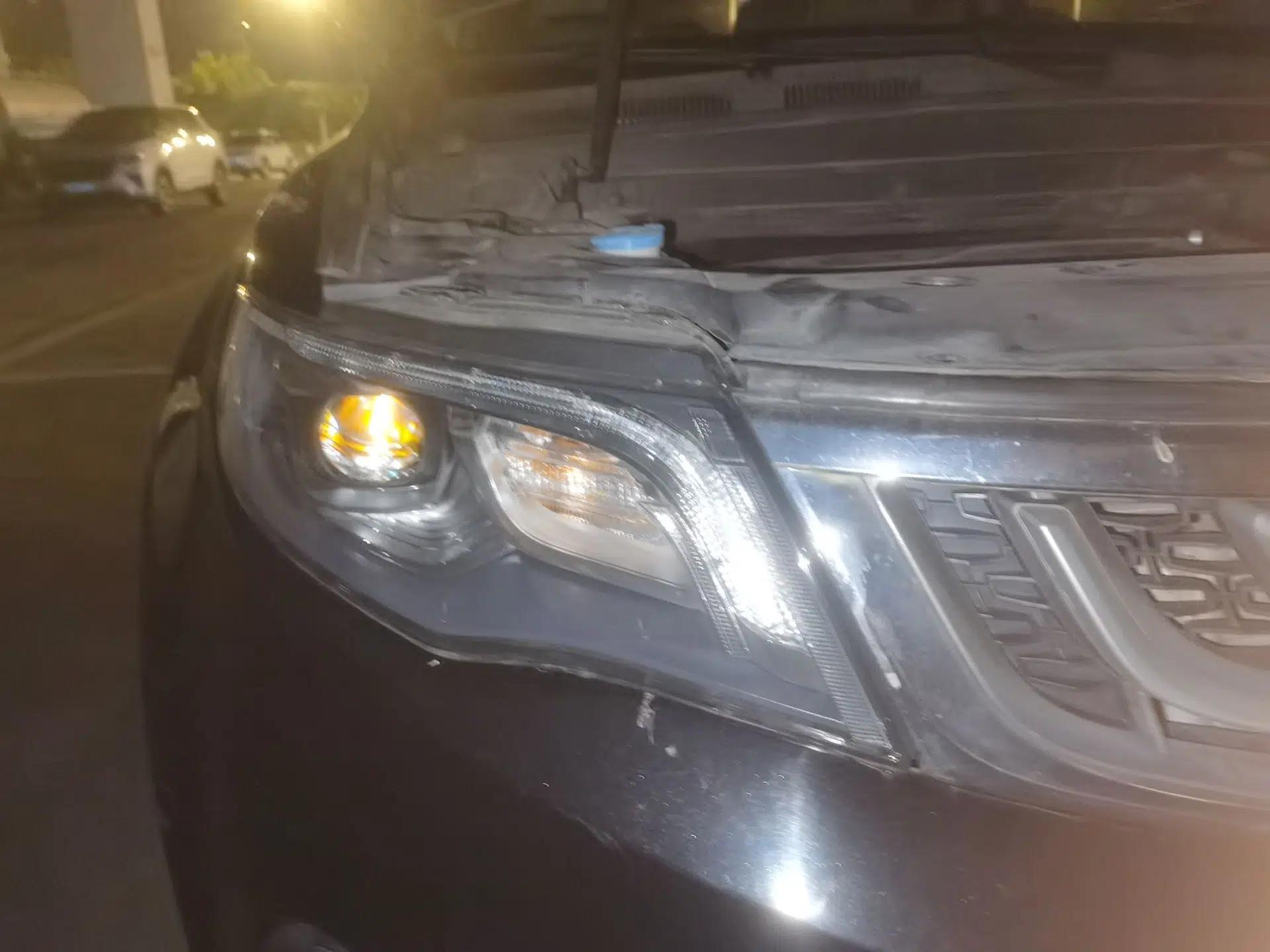 Geely Auto Emgrand X7 Sport 2016 1.8TD Automatic All-Wheel-Drive ZhiZun Edition — миниатюра 7