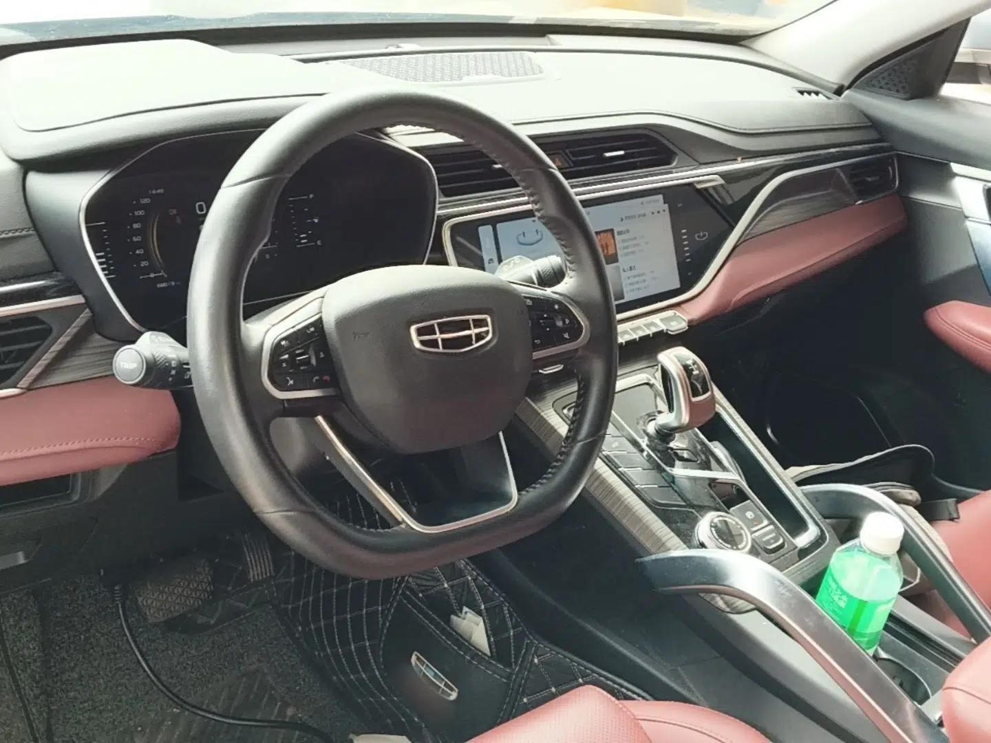 Geely Auto Emgrand X7 Sport 2022 Boyue X 1.8TD DCT ZhiZun Edition — миниатюра 12