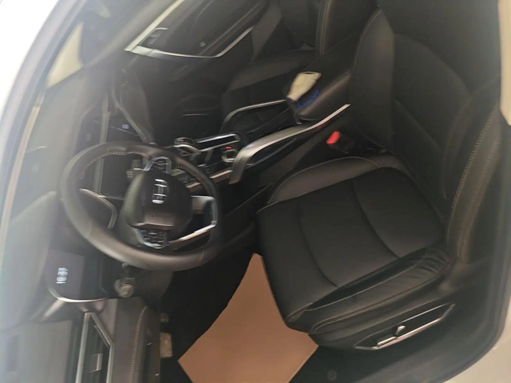 Geely Auto Emgrand X7 Sport 2020 1.8TD DCT Smart Connect PRO — миниатюра 17