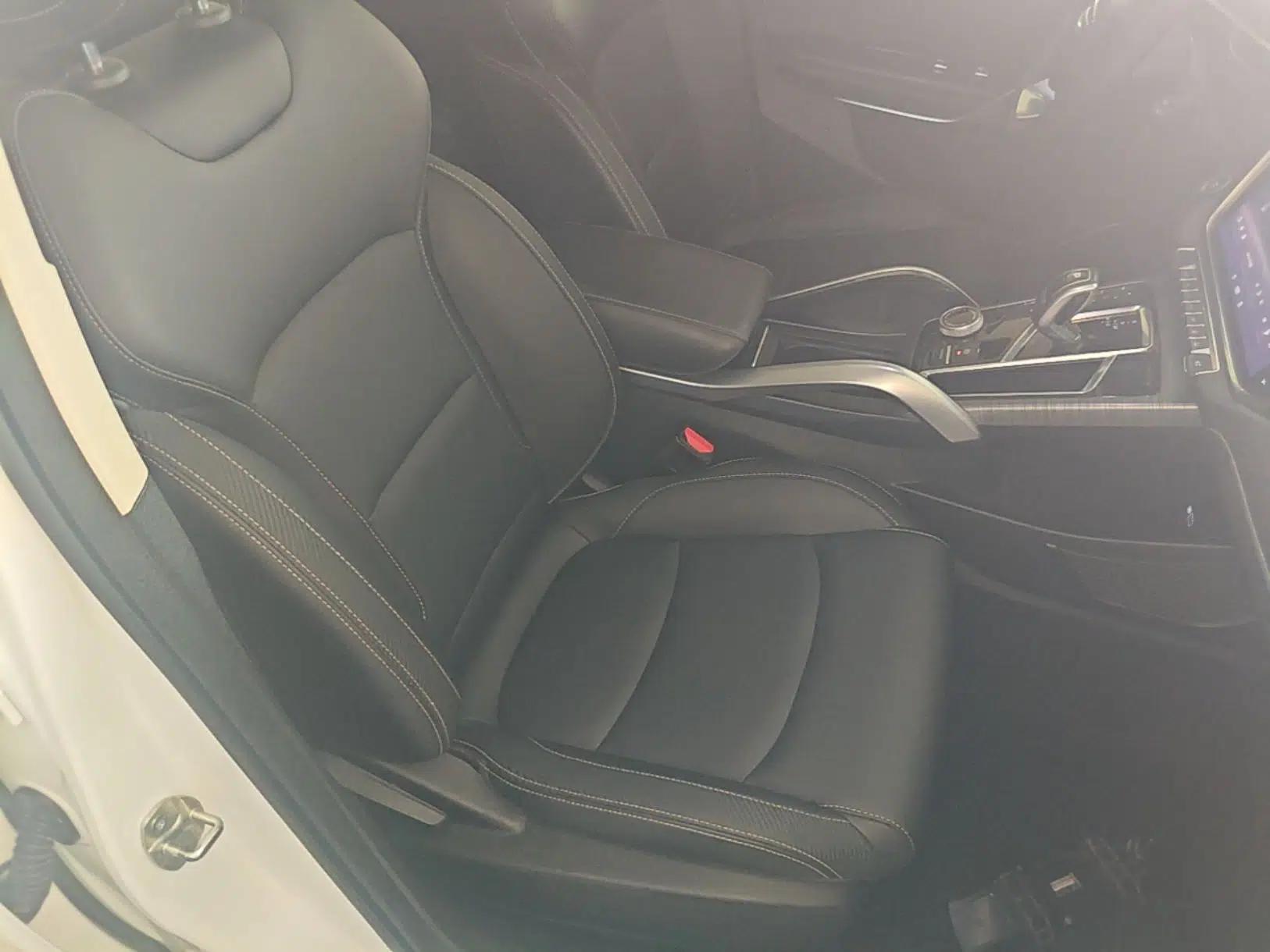 Geely Auto Emgrand X7 Sport 2020 1.8TD DCT Smart Connect PRO — миниатюра 19