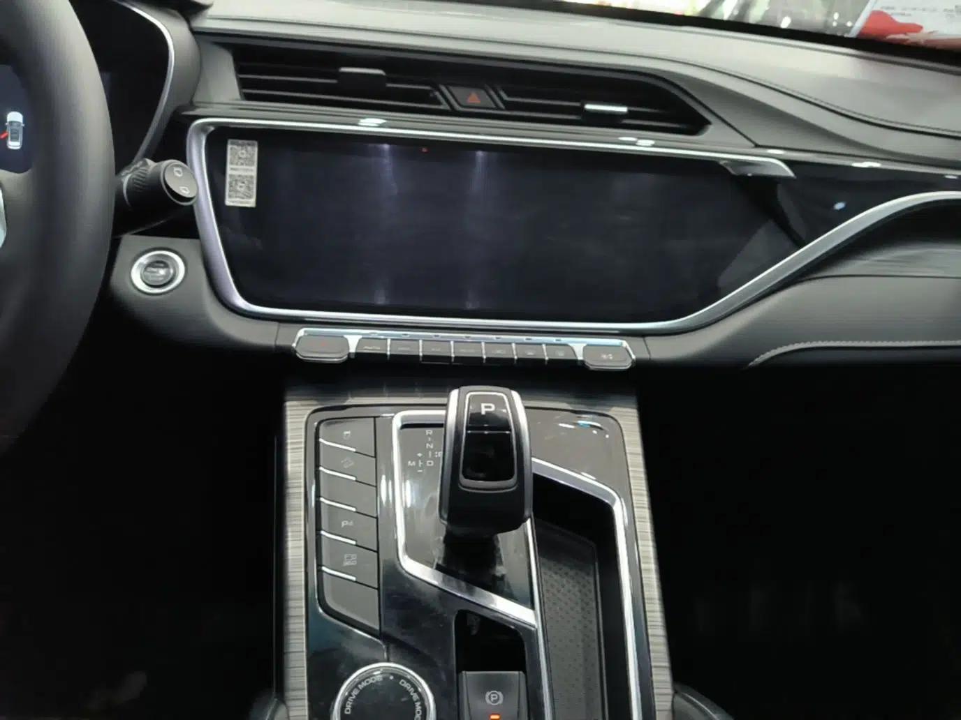 Geely Auto Emgrand X7 Sport 2020 1.8TD DCT Smart PRO — миниатюра 15