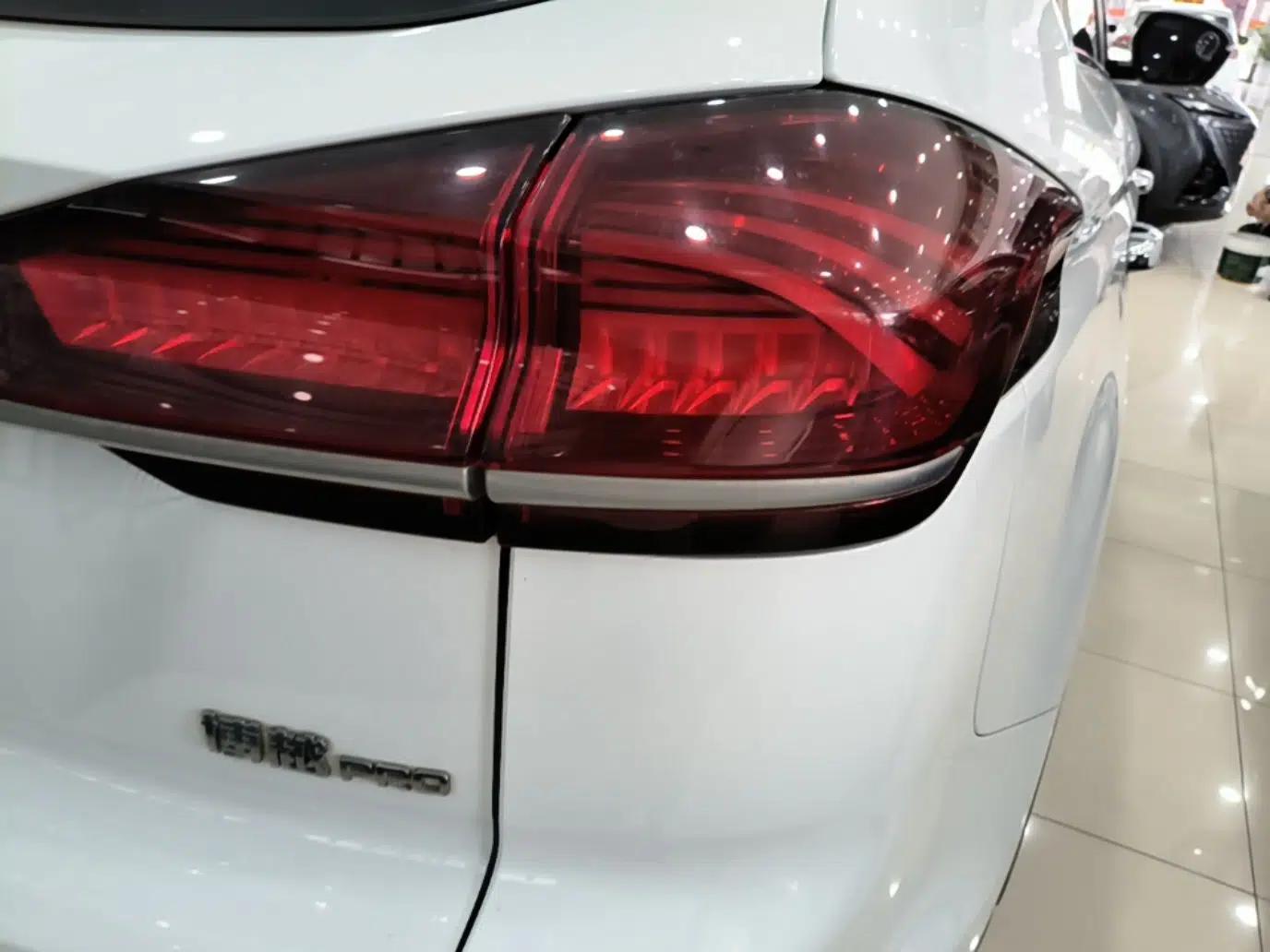 Geely Auto Emgrand X7 Sport 2020 1.8TD DCT Smart PRO — миниатюра 9