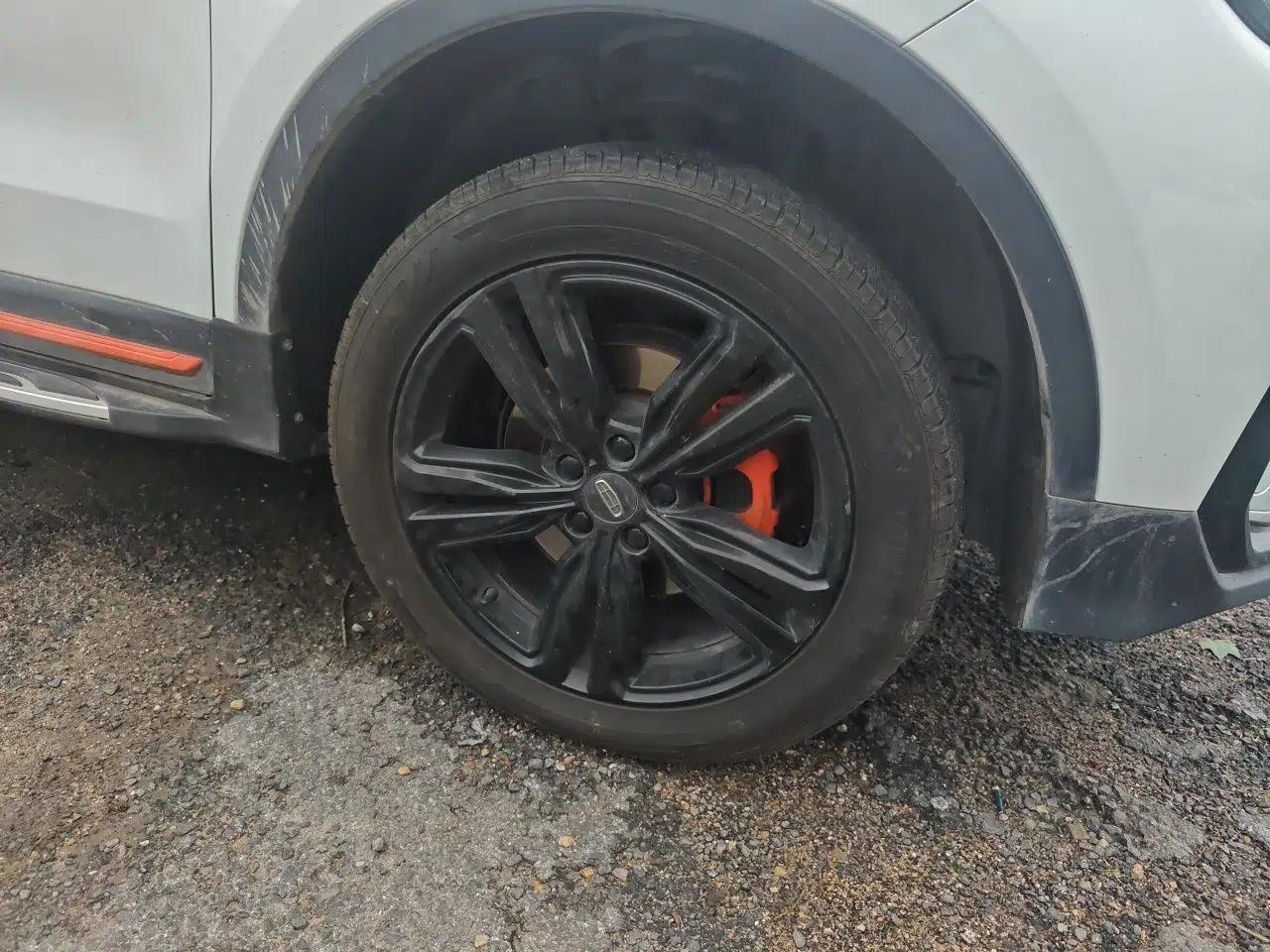 Geely Auto Emgrand X7 Sport 2022 Boyue X 1.8TD DCT Smart Edition — миниатюра 8