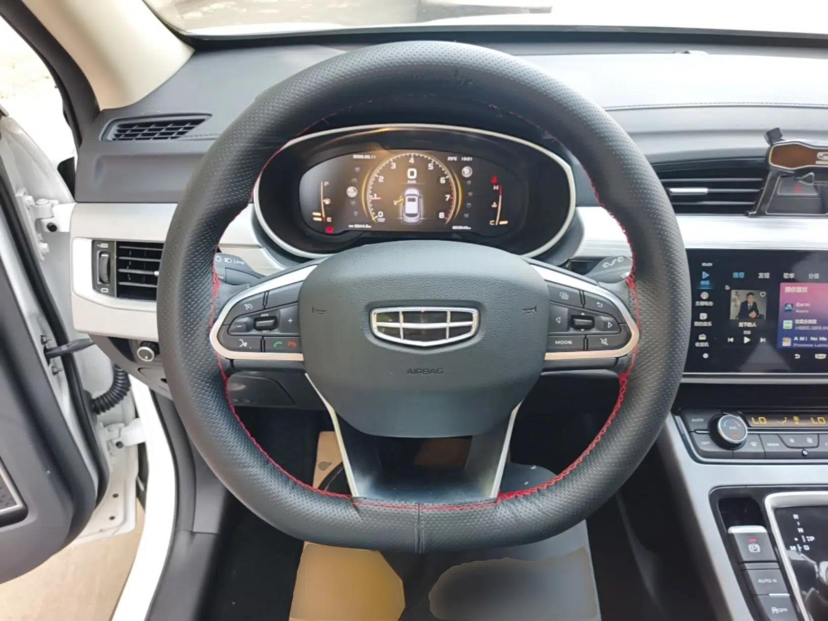 Geely Auto Emgrand X7 Sport 2021 1.8TD DCT Two-Wheel Drive Asian Games Comfort Edition — миниатюра 18