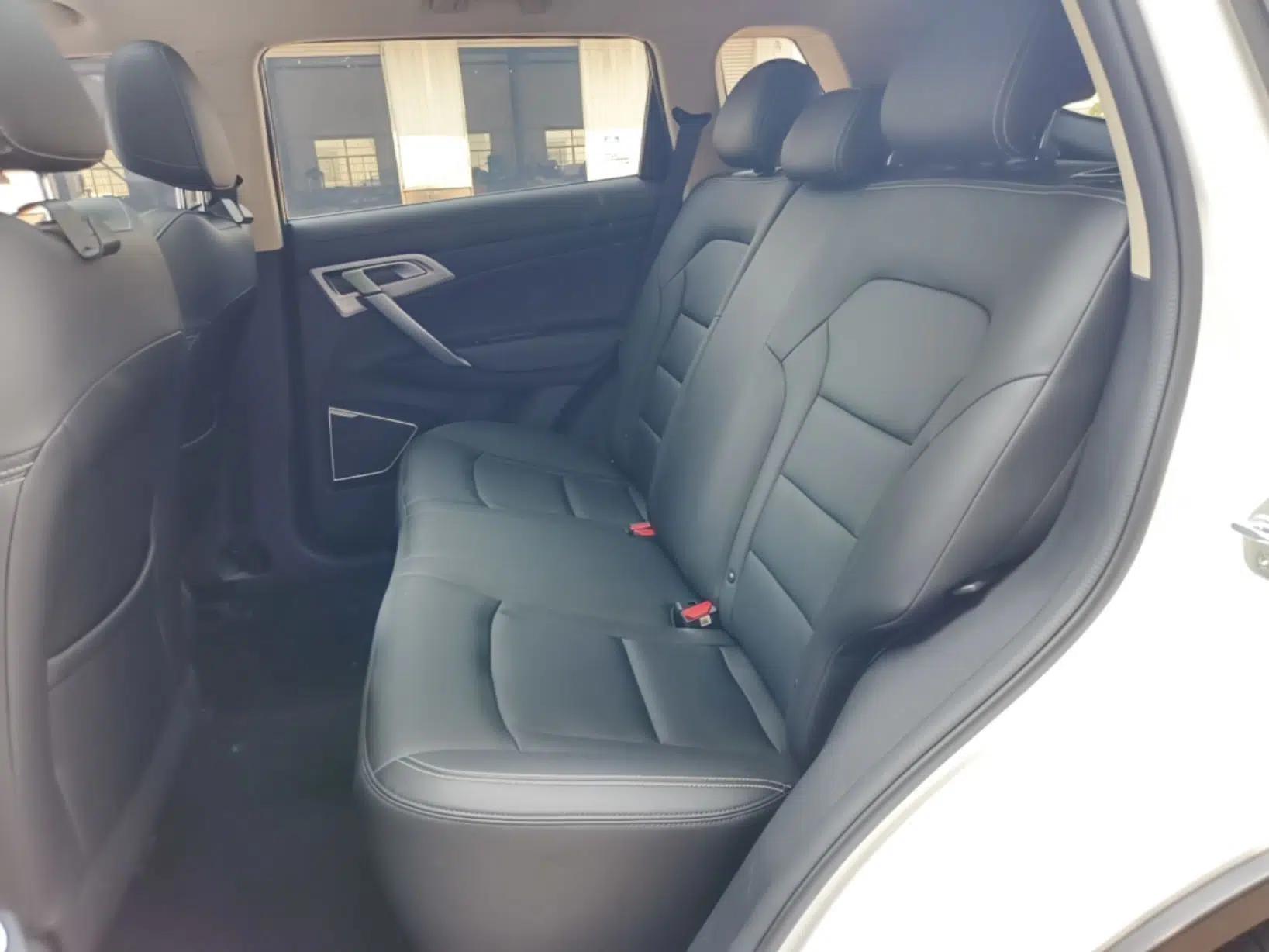 Geely Auto Emgrand X7 Sport 2021 1.8TD DCT Two-Wheel Drive Asian Games Comfort Edition — миниатюра 25