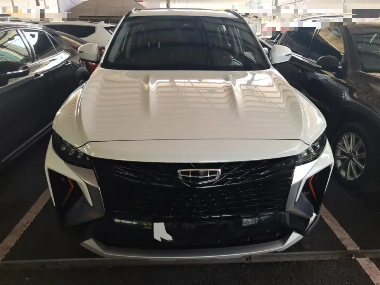 Geely Auto Emgrand X7 Sport 2022 Boyue X 1.8TD DCT ZhiZun Edition — миниатюра 2