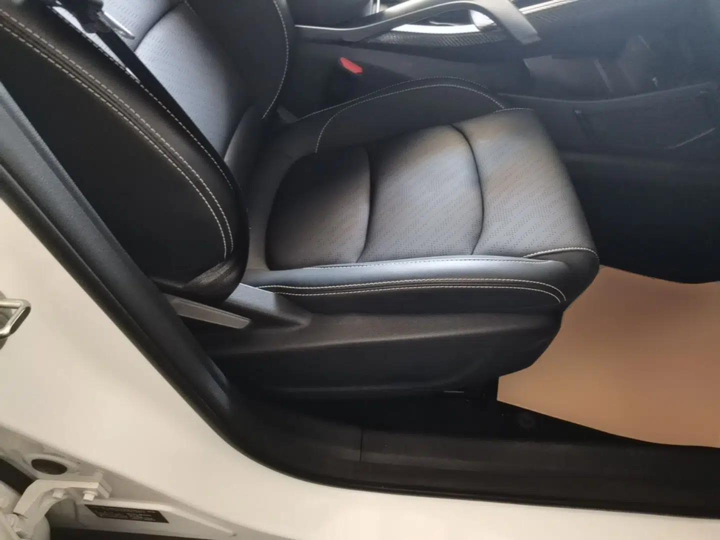 Geely Auto Emgrand X7 Sport 2022 Boyue X 1.8TD DCT ZhiZun Edition — миниатюра 19
