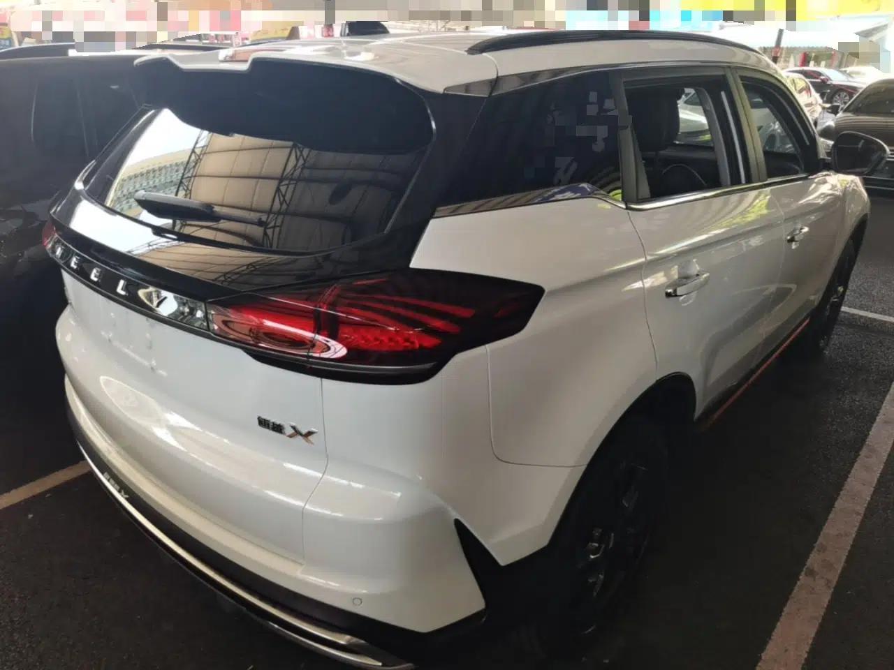 Geely Auto Emgrand X7 Sport 2022 Boyue X 1.8TD DCT ZhiZun Edition — миниатюра 6
