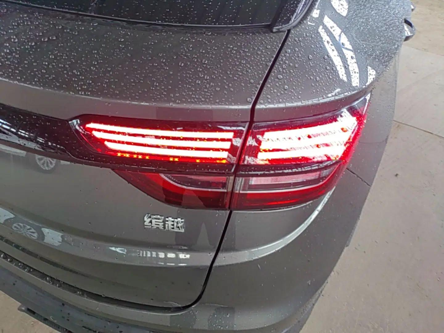 Geely Auto Coolray 2021 1.4T Manual Gold Edition — миниатюра 9