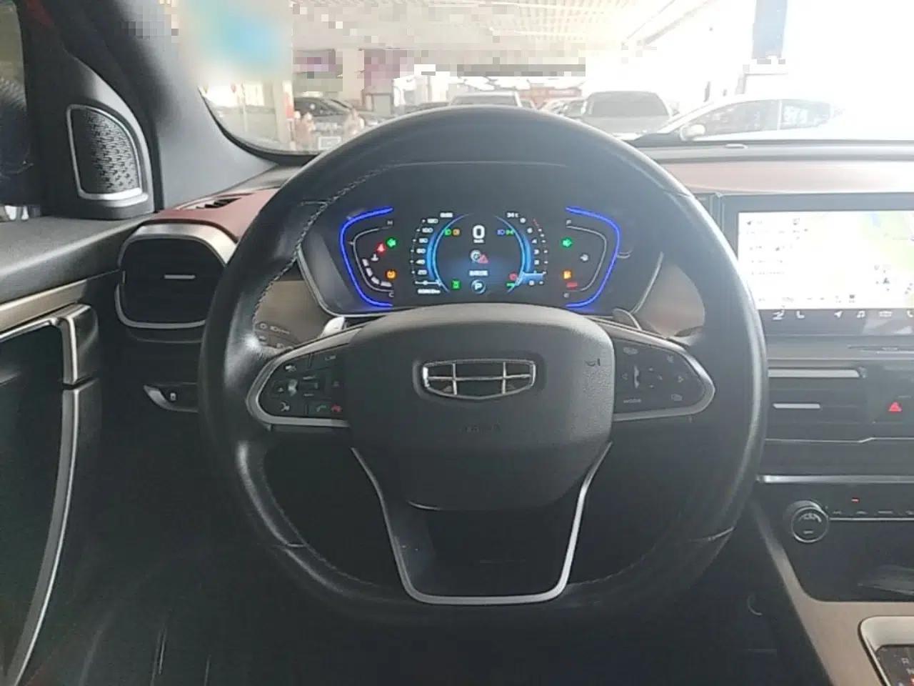 Geely Auto Coolray 2019 Sport Model 260T DCT Battle China V Standard — миниатюра 13