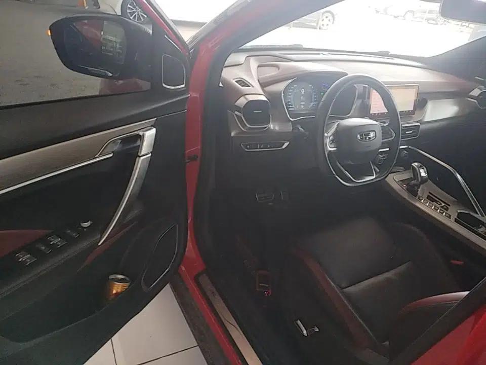 Geely Auto Coolray 2019 Sport Model 260T DCT Battle China V Standard — миниатюра 18