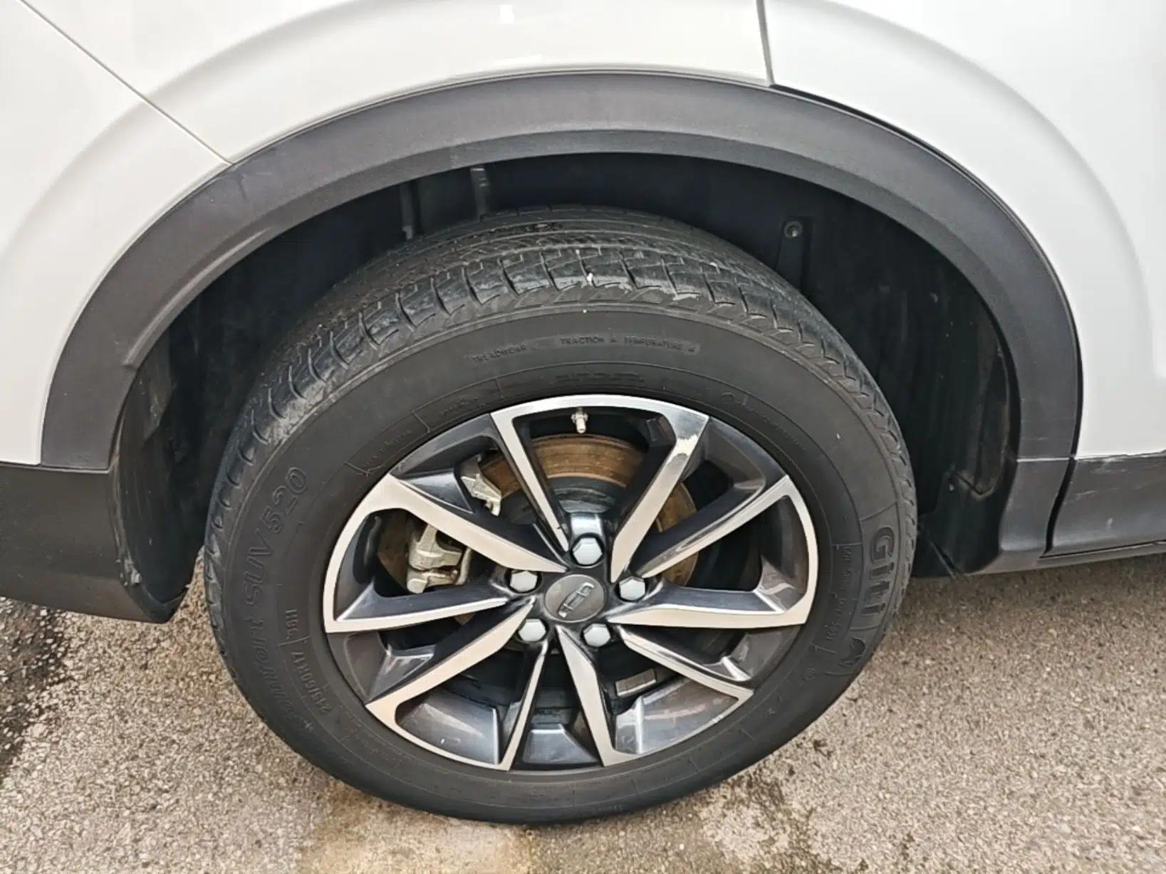Geely Auto Coolray 2020 Facelift 240T DCT Hunter — миниатюра 11