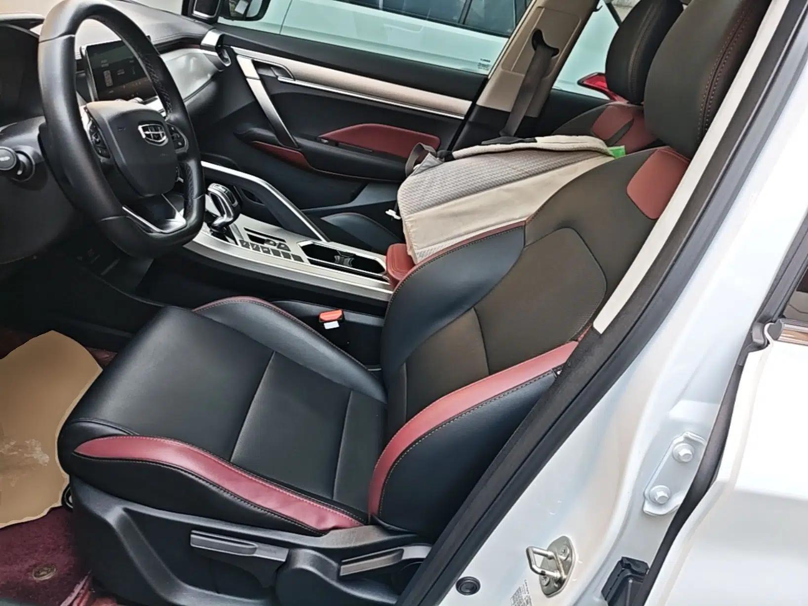 Geely Auto Coolray 2020 Facelift 240T DCT Hunter — миниатюра 17