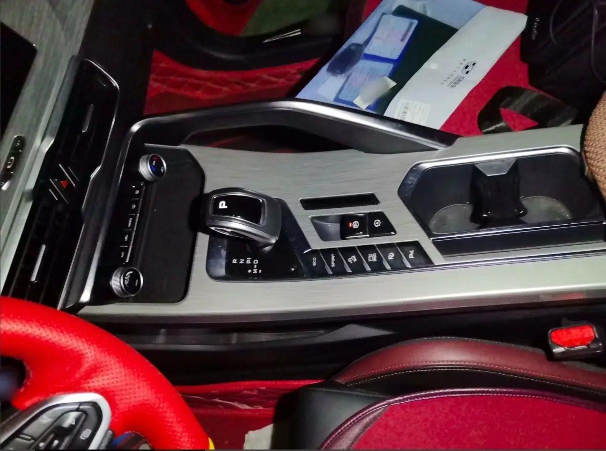 Geely Auto Coolray 2019 Sport Version 260T DCT Battle China VI Standard — миниатюра 19