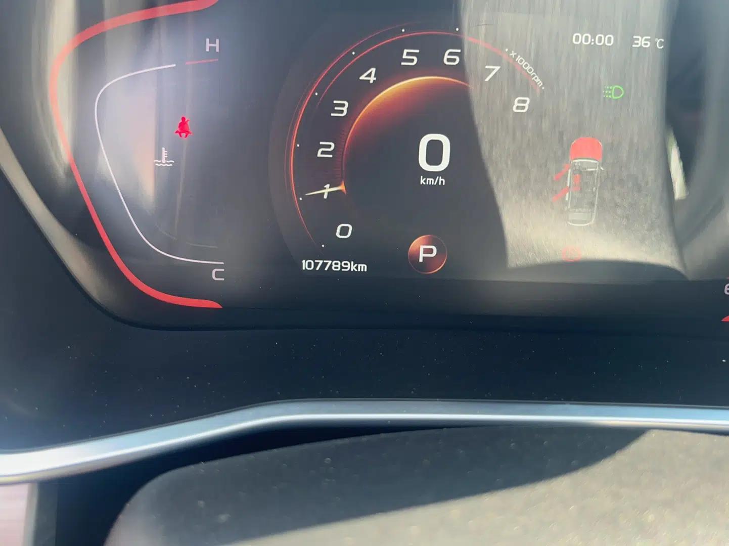 Geely Auto Coolray 2019 Sport Model 260T DCT Battle China V Standard — миниатюра 7