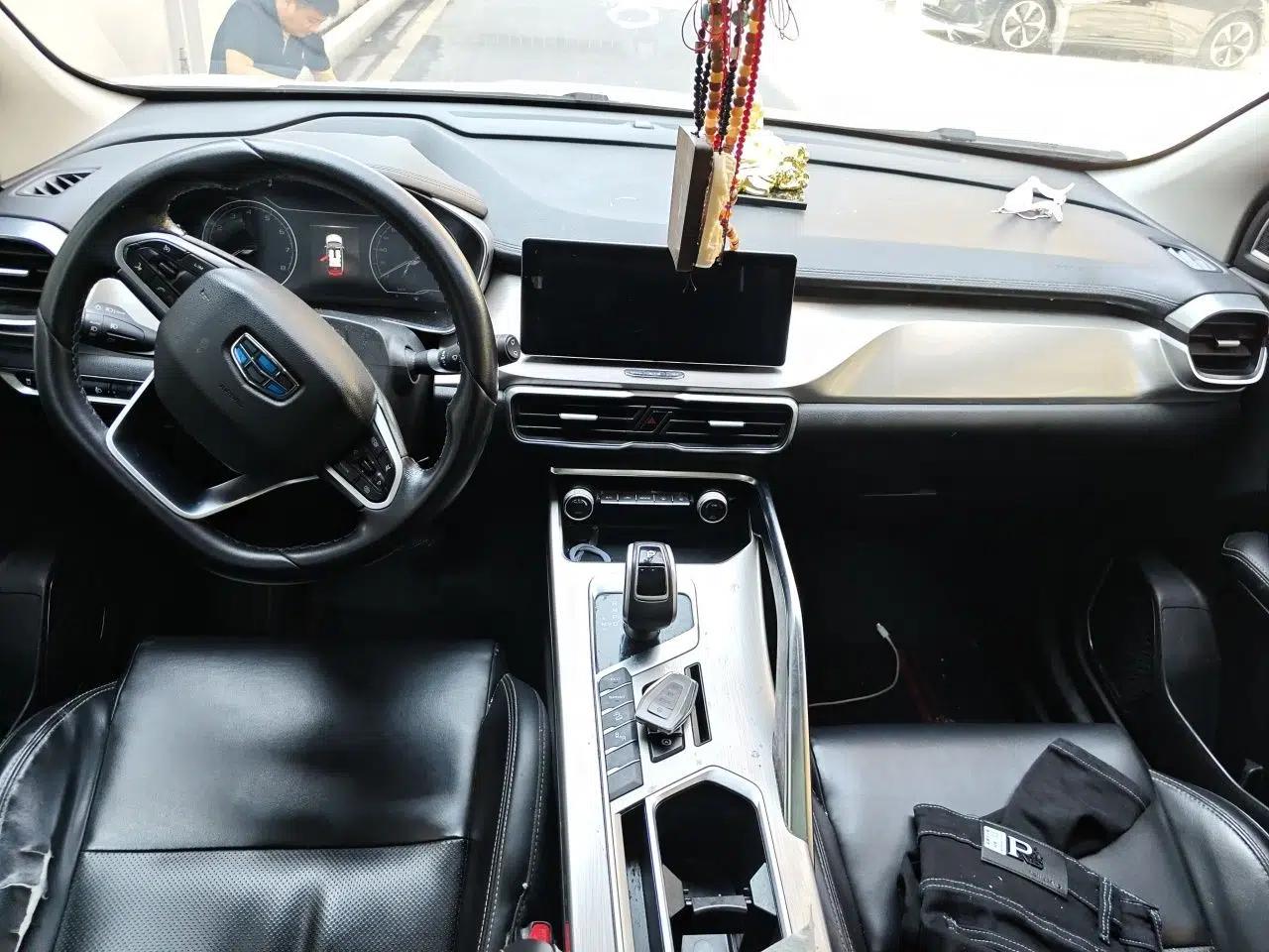 Geely Auto Coolray 2019 260T DCT Knight China V Standard — миниатюра 9